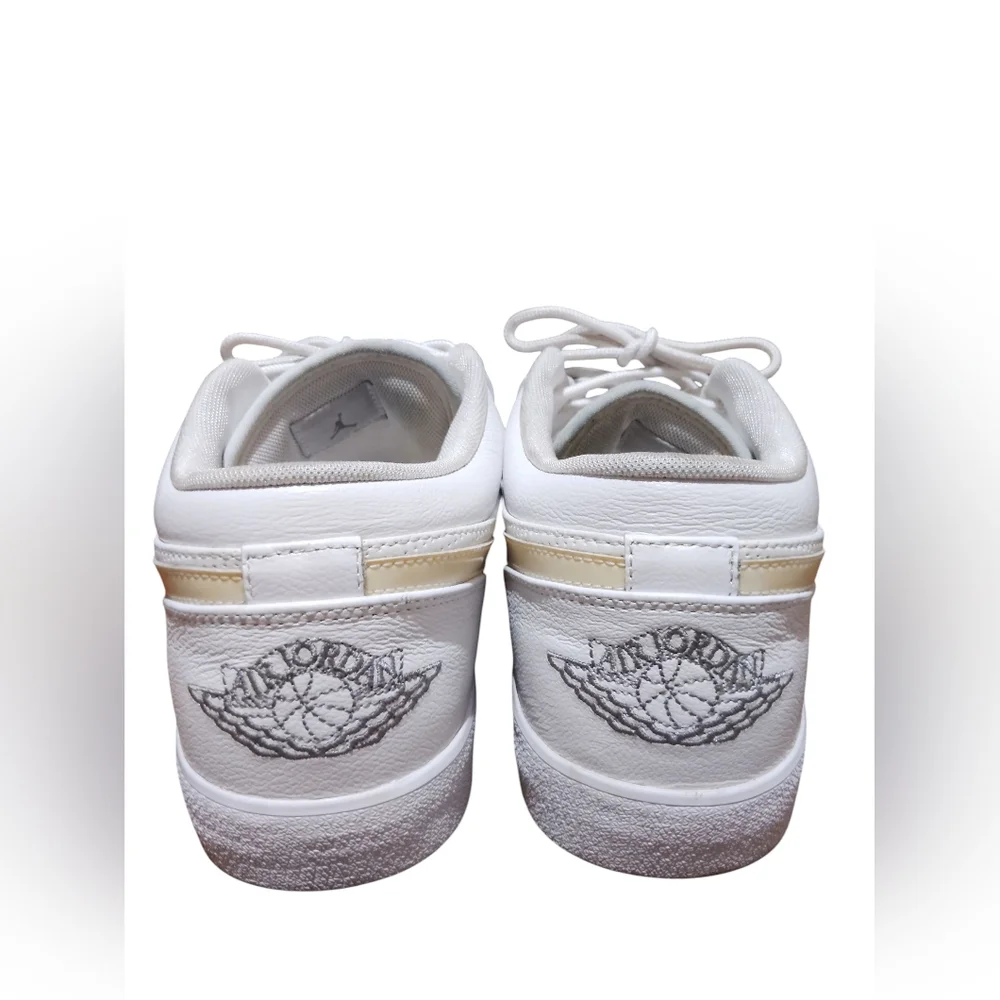 Jordan 1 V.2 Low White Patent Size 11.5 Sneakers